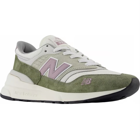 New Balance 997R Sneakers - Picture 1 of 6